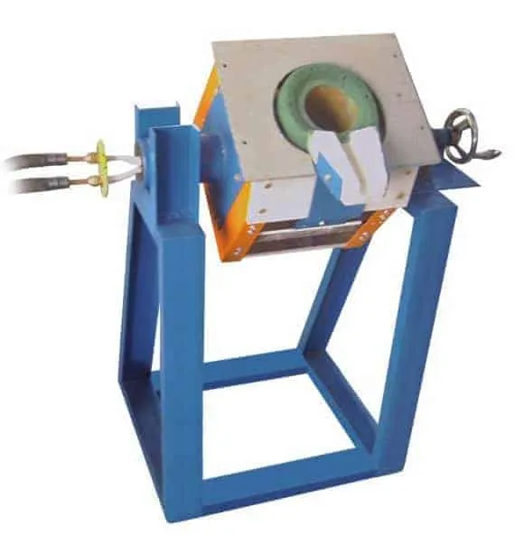 Tilting induction melting furnace