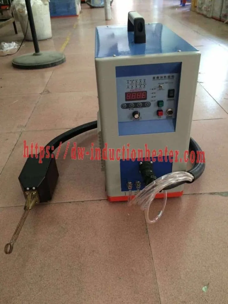 Handheld induction brazing heater